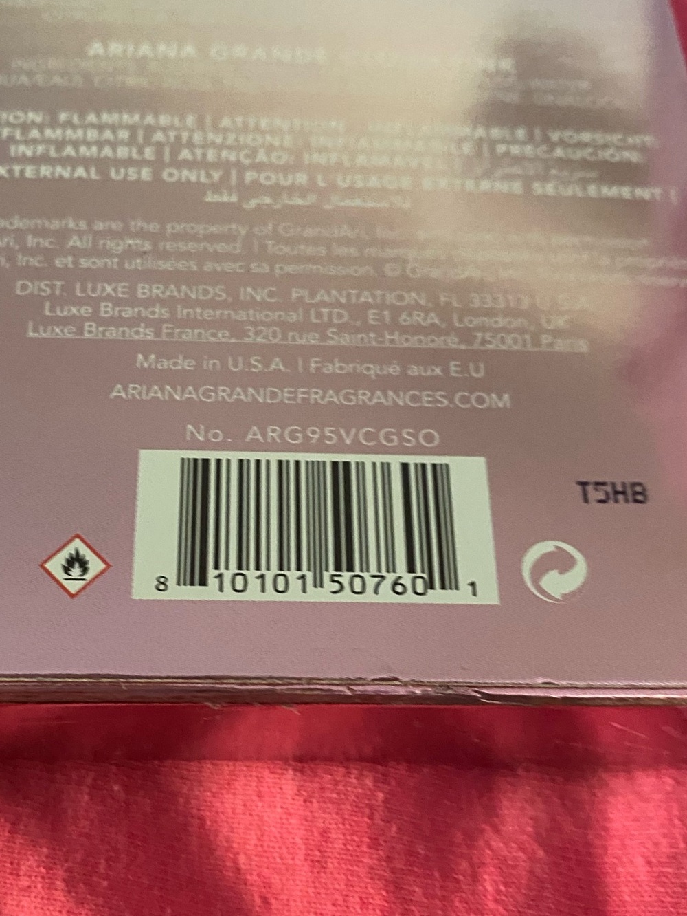 Ariana Grande Eau De Perfume Discovery Set w 3 Sig Scents - Picture 5 of 6